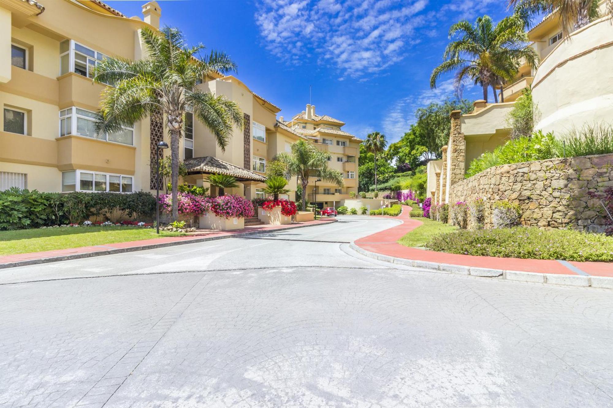 Cubo's Boutique Elviria Hills Apartamento Marbella
